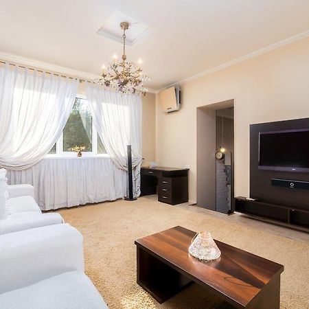 Marazlievskaya Apartment Odessa Luaran gambar